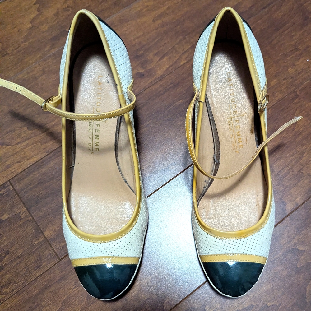 Chic Yellow and Green Flats